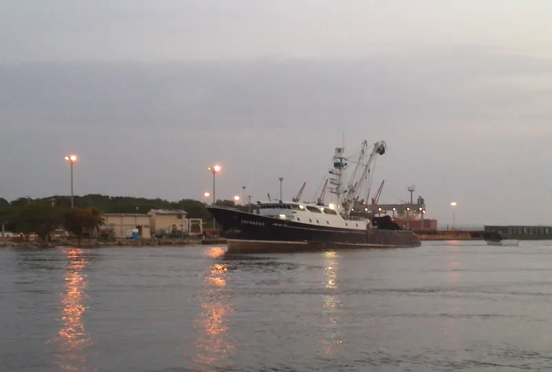 GRENADIER General Cargo IMO 7435278