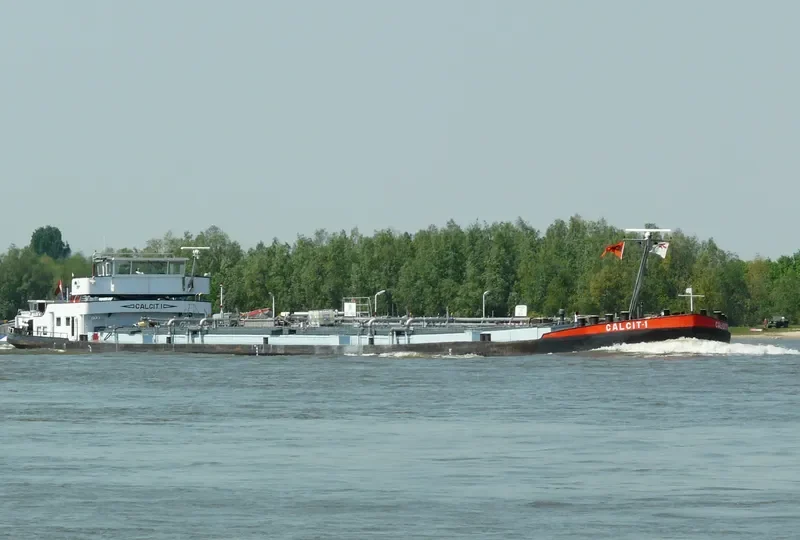 CALCIT 1 Tanker IMO 7436143 photo 3