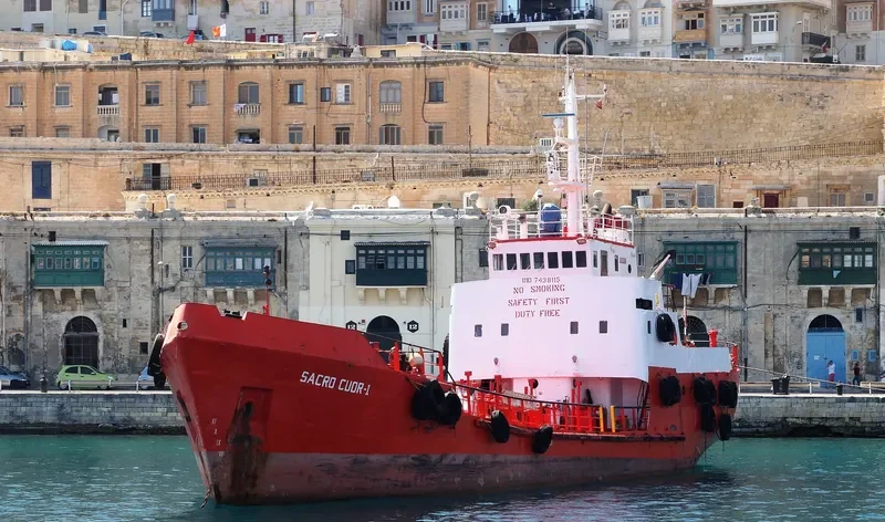 SACRO CUOR I Tanker IMO 7438115 photo 3