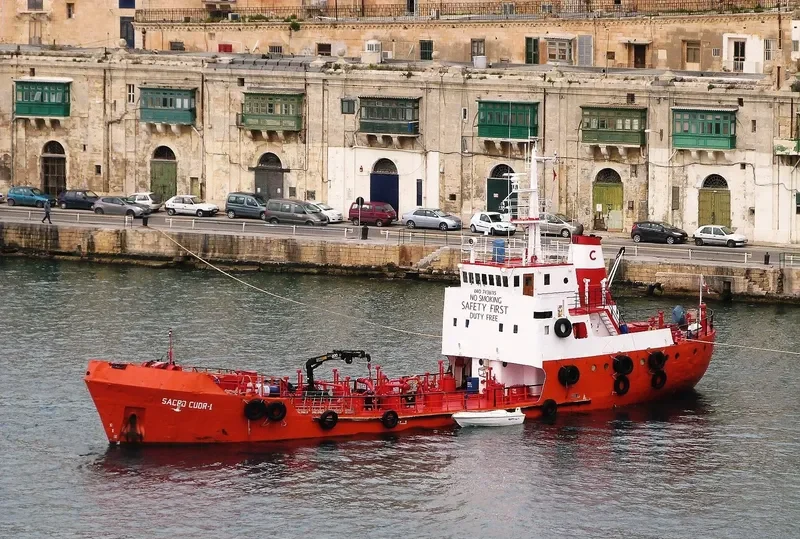 SACRO CUOR I Tanker IMO 7438115 photo 6
