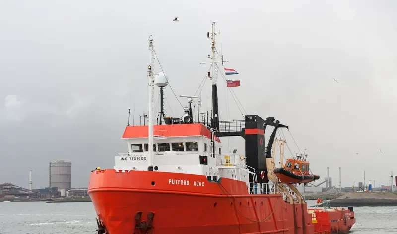 PUTFORD AJAX Offshore Vessel IMO 7501900 photo 2