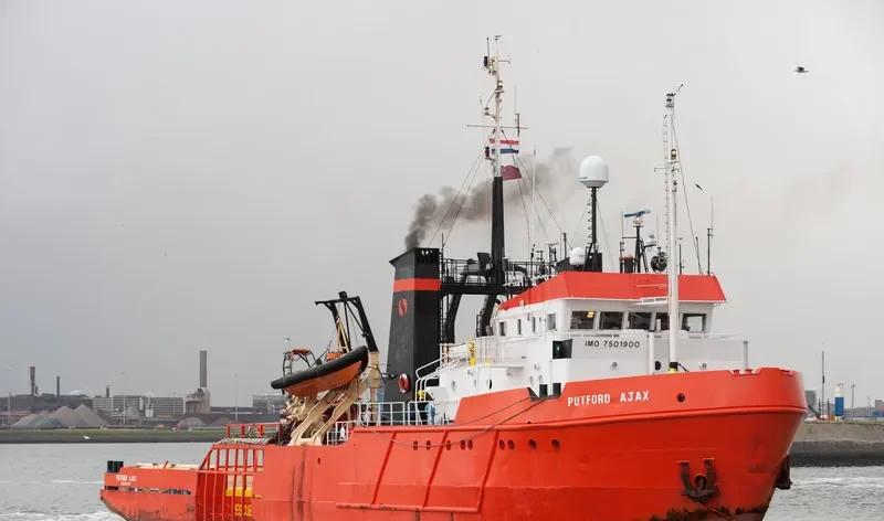 PUTFORD AJAX Offshore Vessel IMO 7501900 photo 3