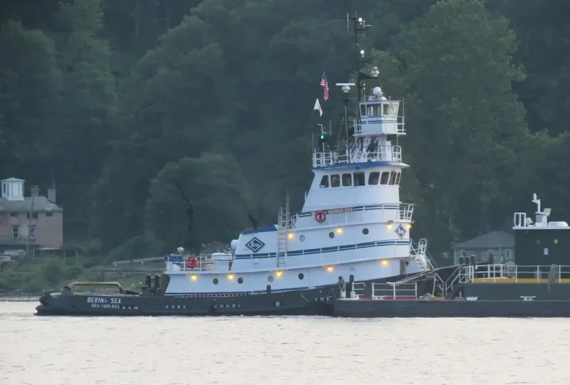 BERING SEA Tug Boat IMO 7512064 photo 8