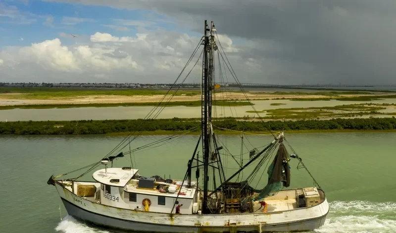 CAPT.C Fishing Vessel IMO 7513238 photo 3