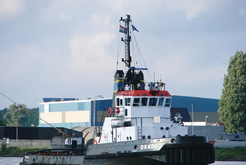 METEOR Tug Boat IMO 7514189 photo 5