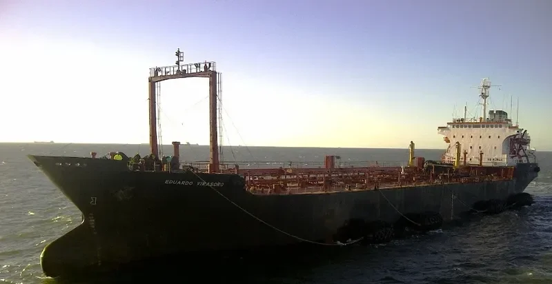 EDUARDO VIRASORO Tanker IMO 7514268 photo 4