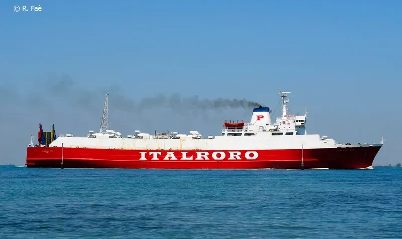 ITALRORO TWO Ro-Ro IMO 7517583 photo 3