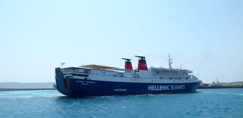 EXPRESS PEGASUS Ro-Ro IMO 7521651 photo 4