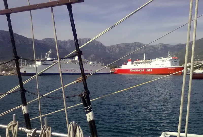SVETI STEFAN Ro-Ro IMO 7527899 photo 4