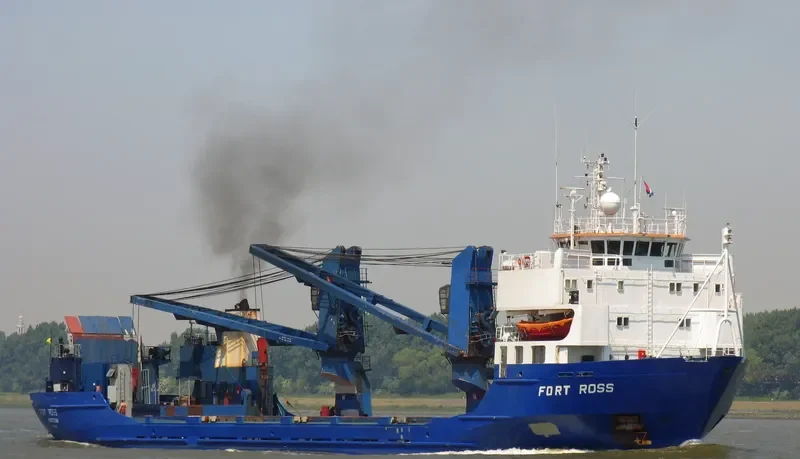 FUSION Container Ship IMO 7528520 photo 6