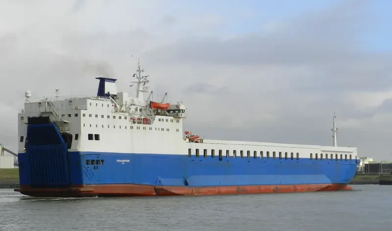 TRANSFER Ro-Ro IMO 7528570 photo 4