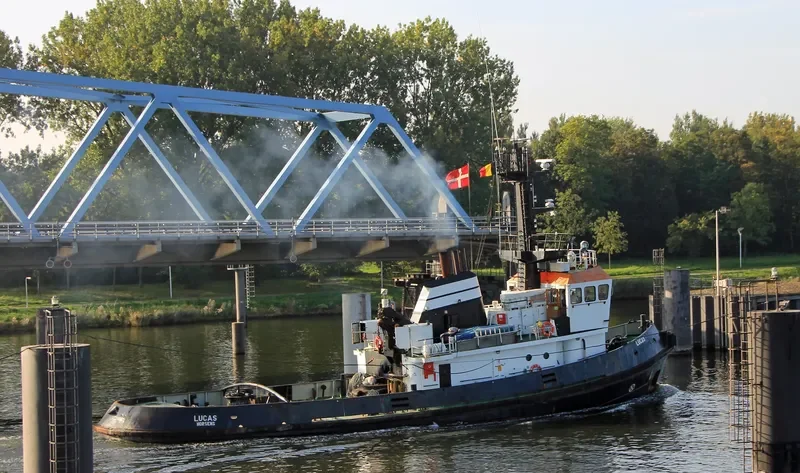 SUN ESSEX General Cargo IMO 7529067 photo 7