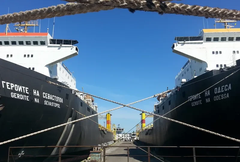 GEROITE NA SEVASTOPOL General Cargo IMO 7529976 photo 3