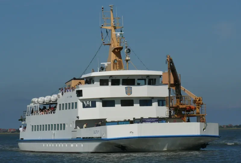 BALTRUM I Passenger Ship IMO 7600562 photo 6