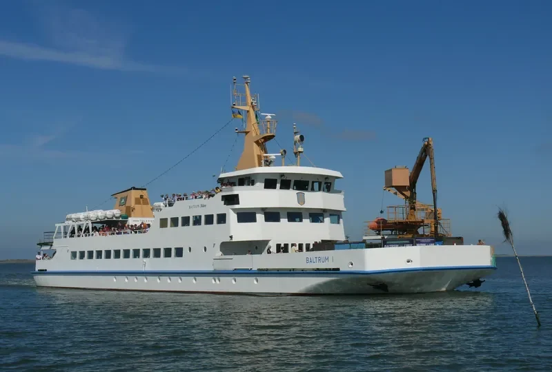 BALTRUM I Passenger Ship IMO 7600562 photo 7