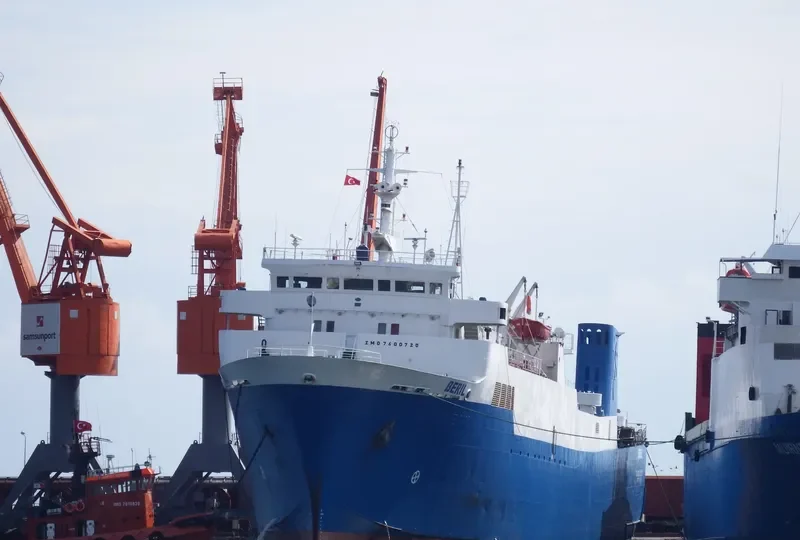 BERIL Ro-Ro IMO 7600720 photo 3