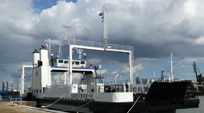 KARSIBOR IV Ro-Ro IMO 7606786 photo 7