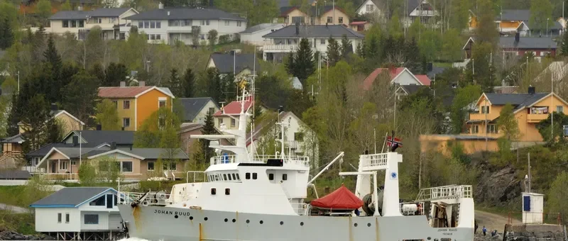 IWAN Research Vessel IMO 7607209 photo 8
