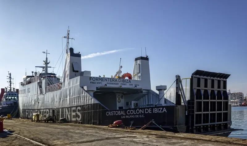 CRISTOBAL COLON DE IBIZA Ro-Ro IMO 7607364 photo 2