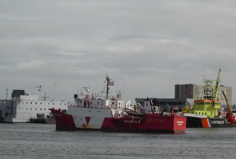 VOS EMPEROR General Cargo IMO 7608485 photo 4