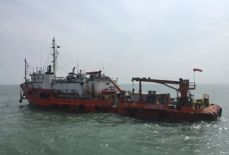 BRAHMAPUTRA DOLPHIN Offshore Vessel IMO 7608916