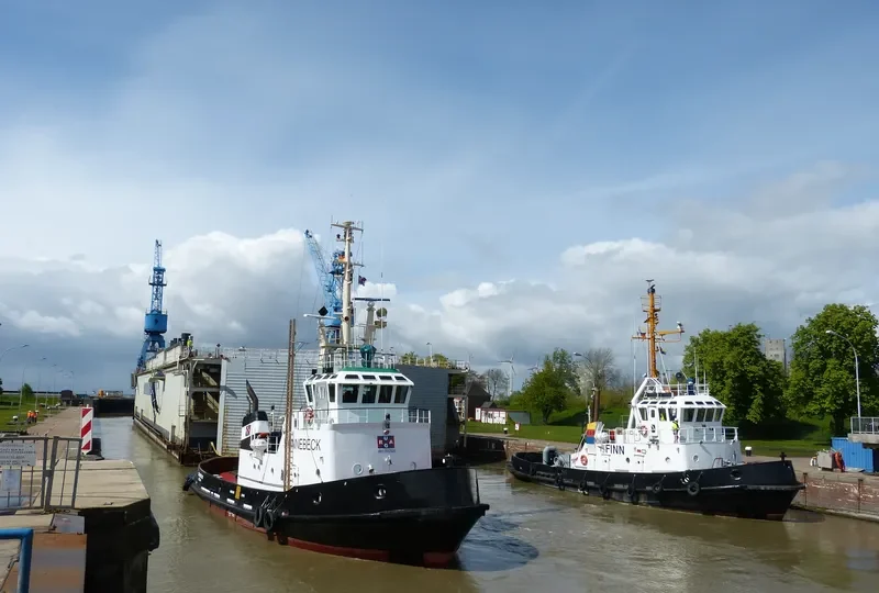VB ROENNEBECK General Cargo IMO 7612620 photo 4