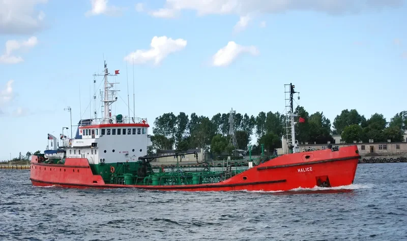 HALICZ Tanker IMO 7615749
