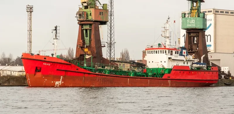 HALICZ Tanker IMO 7615749 photo 5