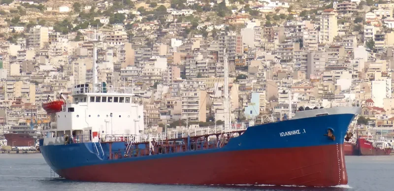 IOANNIS I Tanker IMO 7616054 photo 9