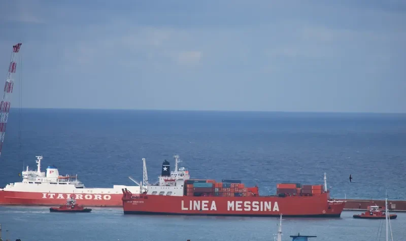 JOLLY AMARANTO Ro-Ro IMO 7616365 photo 6