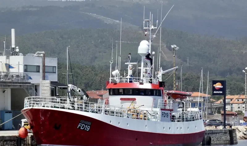 GENESIS General Cargo IMO 7617010 photo 4