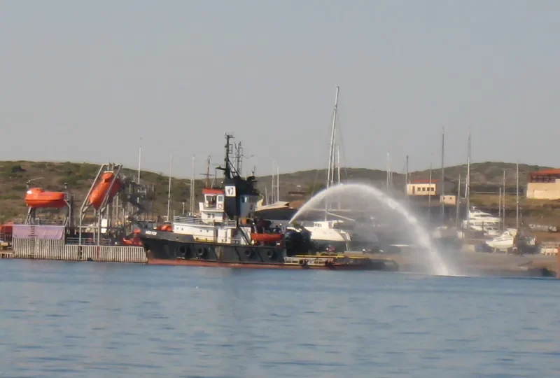 MED FOS Offshore Vessel IMO 7617797 photo 4