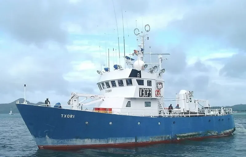 TXORI Offshore Supply Vessel IMO 7622510 photo 2
