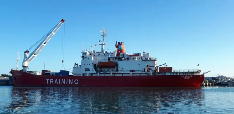 S.A.AGULHAS General Cargo IMO 7628136 photo 2