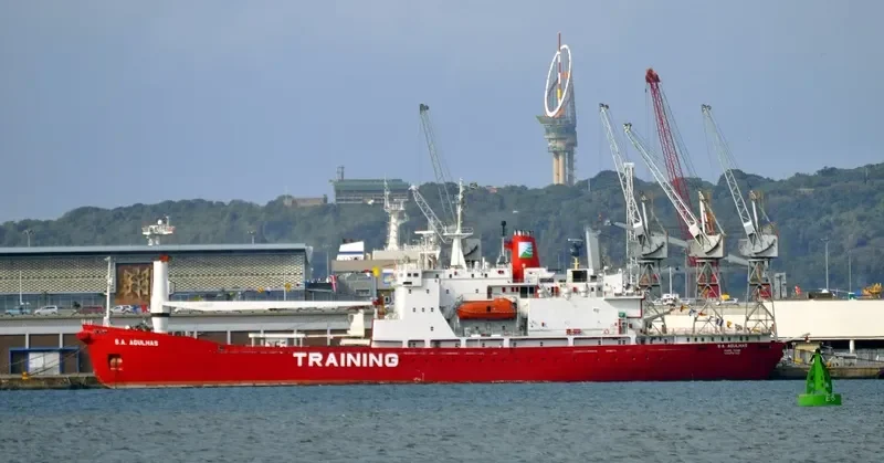S.A.AGULHAS General Cargo IMO 7628136 photo 5