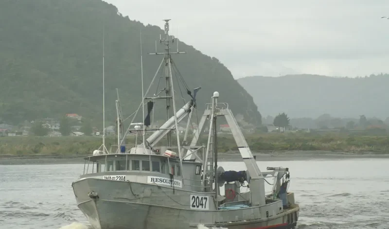 RESOLUTION II Fishing Vessel IMO 7629805 photo 2