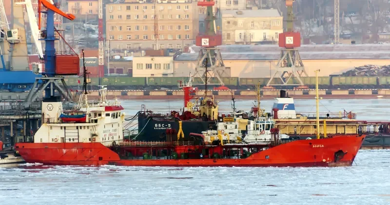 ALISA Tanker IMO 7635347 photo 4
