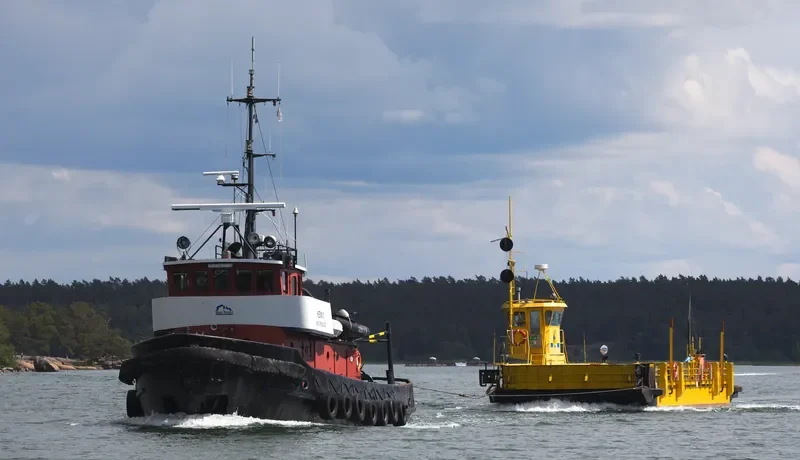 KEMI 1 Tug Boat IMO 7636327 photo 9