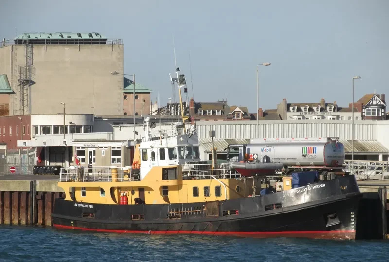 LOYAL HELPER Offshore Supply Vessel IMO 7636389 photo 4