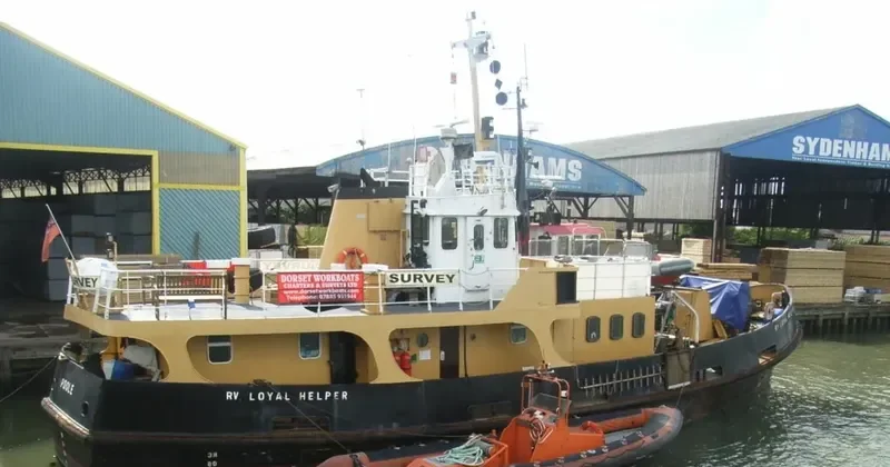 LOYAL HELPER Offshore Supply Vessel IMO 7636389 photo 7