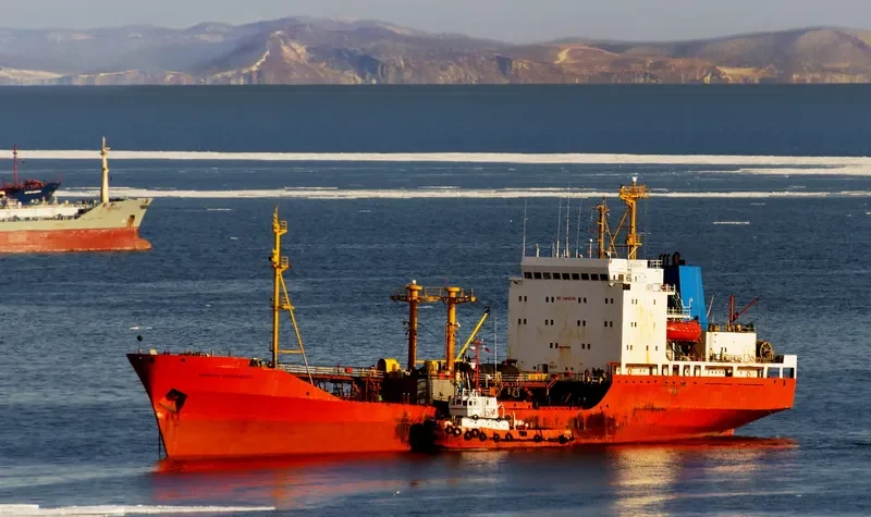 KAPITAN NIZHNICHENKO Tanker IMO 7636640 photo 7