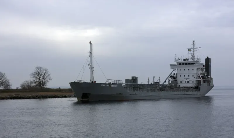 ICELAND CEMENT General Cargo IMO 7638349 photo 4