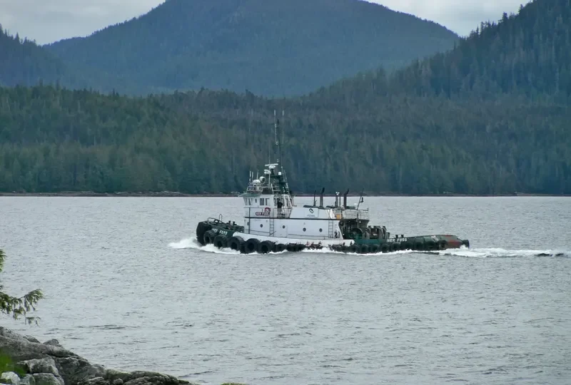 IVER FOSS Tug Boat IMO 7638478 photo 8