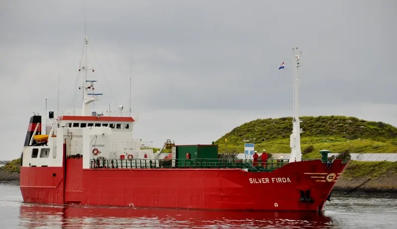 SILVER FIRDA General Cargo IMO 7638519 photo 3