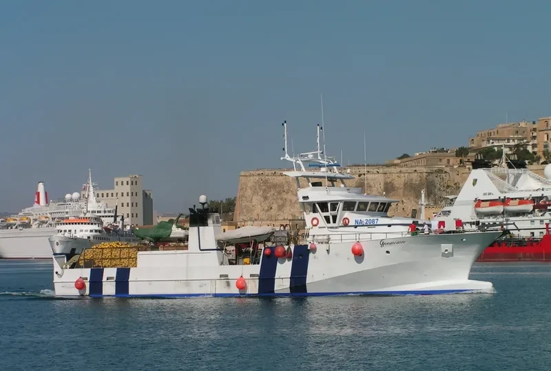 GENEVIEVE Fishing Vessel IMO 7640225 photo 4