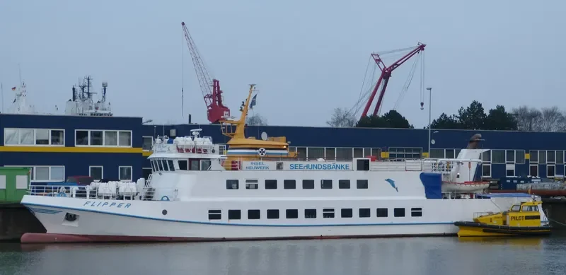 FLIPPER Passenger Ship IMO 7641190