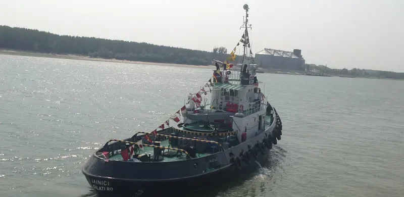 LAINICI Tug Boat IMO 7642027 photo 8