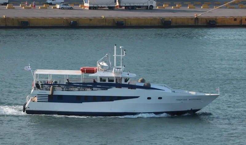 GEORGIOS M Passenger Vessel IMO 7642156 photo 3