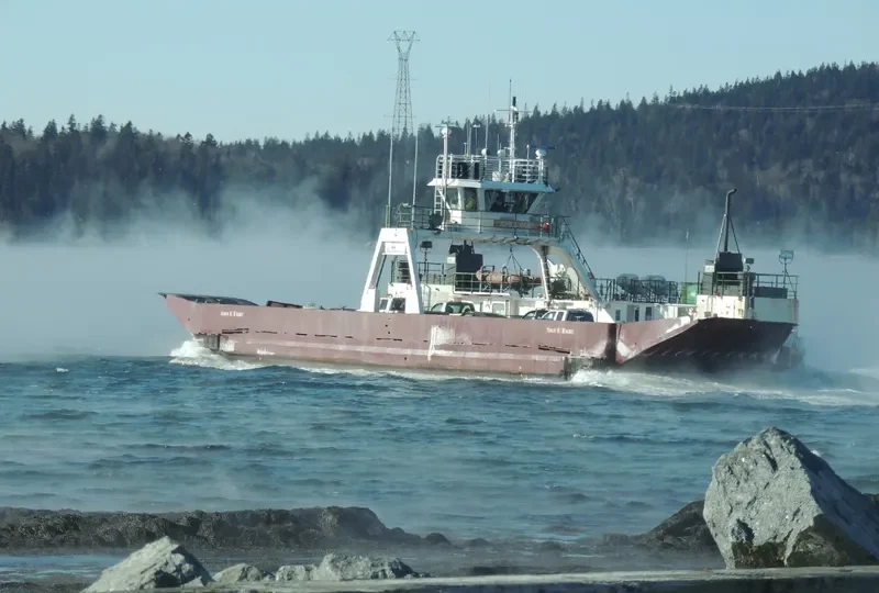 JOHN E.RIGBY Passenger Ship IMO 7643186 photo 5