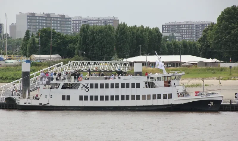 ANTVERPIA Passenger Ship IMO 7646059 photo 2